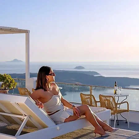 Hotel Vallas & Fira (Santorini)
